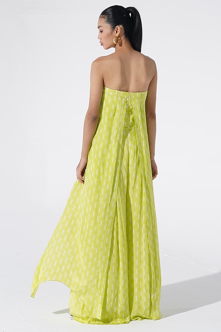 Green Crepe Silk Printed Jumpsuit by Marviza at Pernia's Pop Up Shop