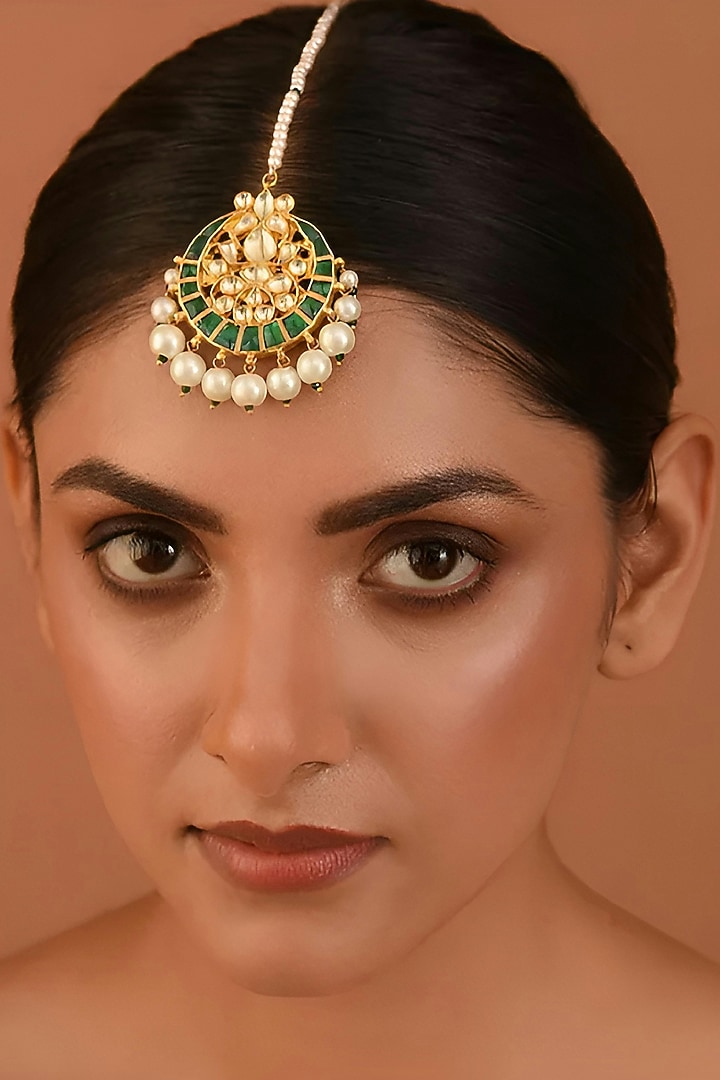 Gold Finish Maangtikka With Kundan Polki & Pearls by Maisara Jewelry at Pernia's Pop Up Shop