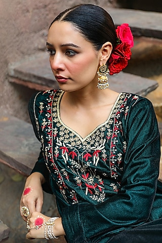 Gold Finish Kundan Polki & Green Beaded Jhumka Earrings by Maisara Jewelry