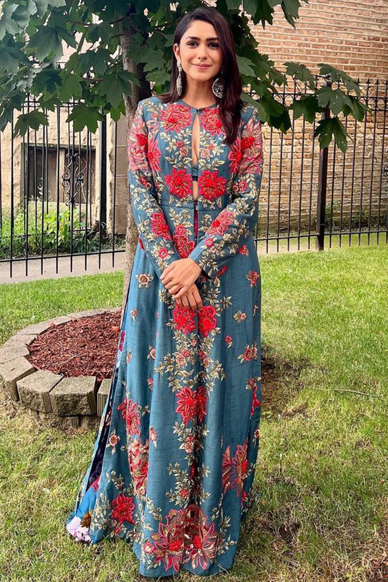 Varun Bahl Midnight Blue Embroidered Anarkali Set