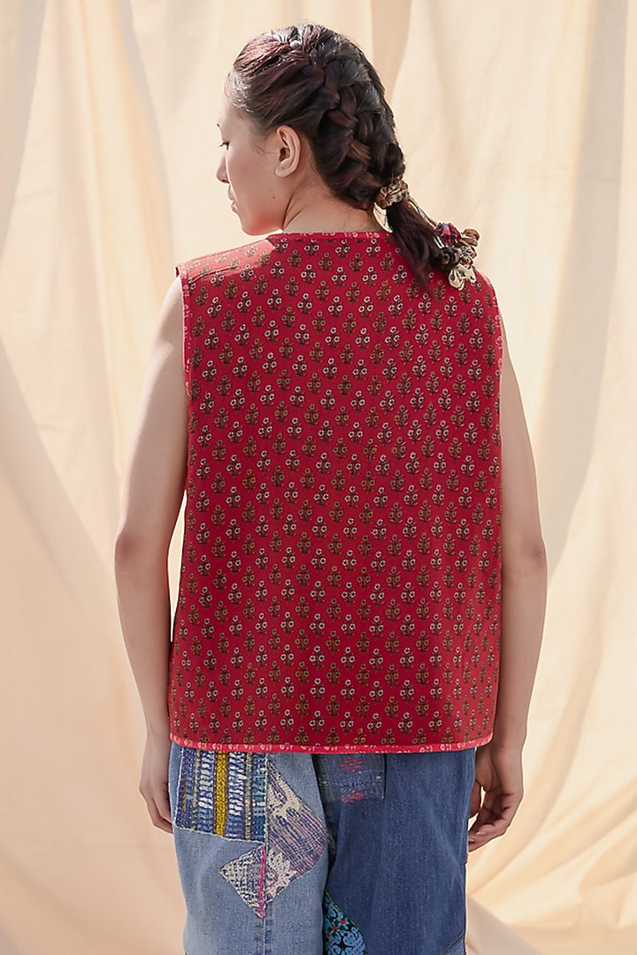 Multi-Coloured Cotton Kantha Quilt Waistcoat by Meld Studio at Pernia's Pop Up Shop