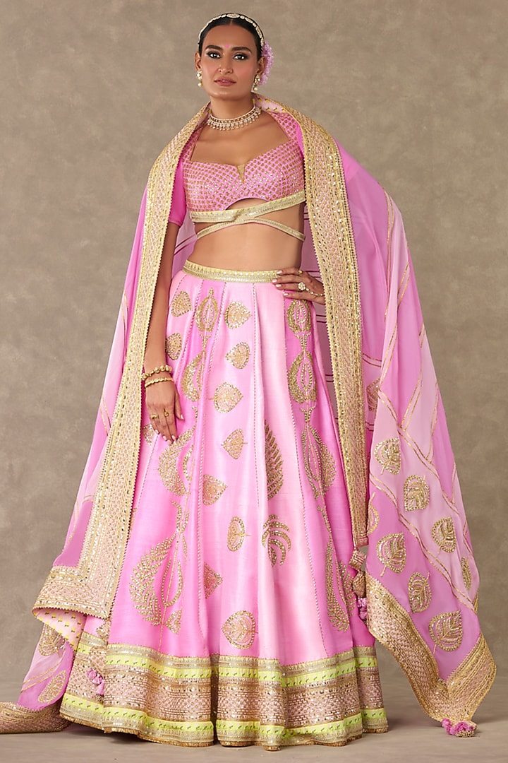 Pink Raw Silk Bridal Lehenga Set by Masaba at Pernia's Pop Up Shop