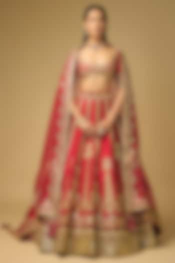 Red Raw Silk Sitara Embroidered Bridal Lehenga Set by Masaba at Pernia's Pop Up Shop