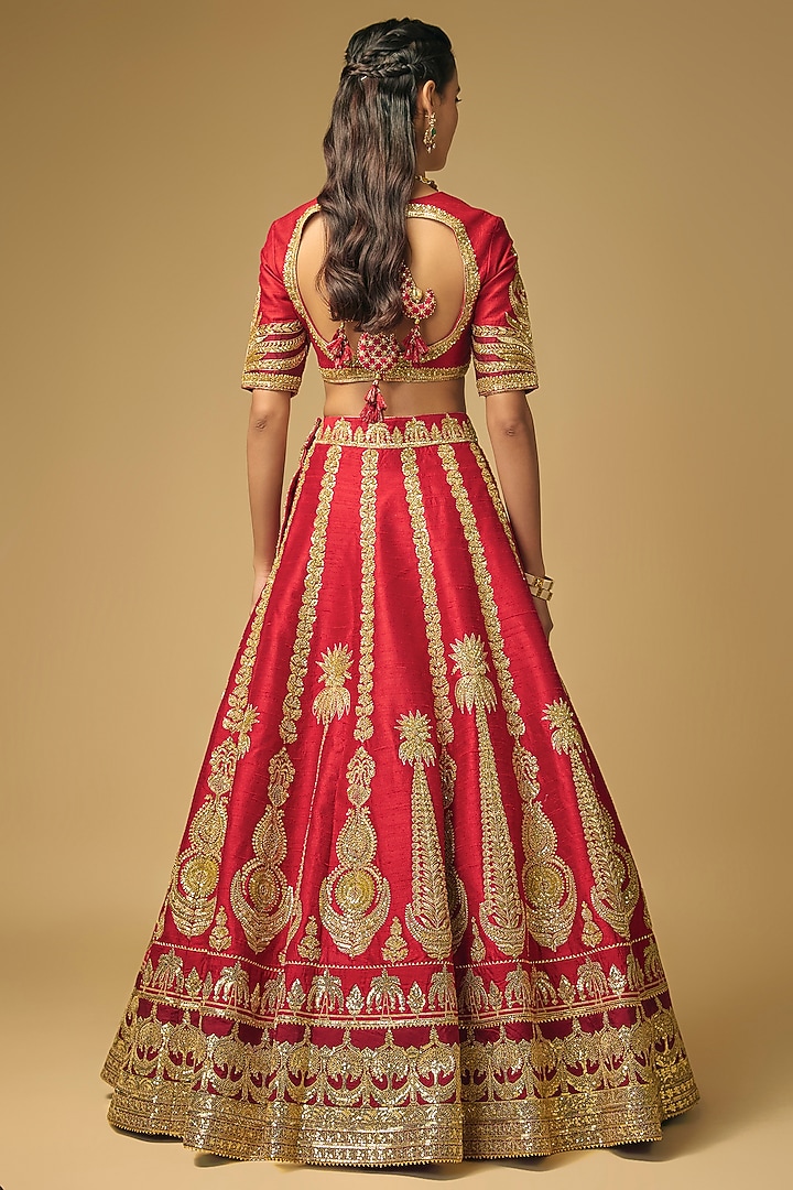 Red Raw Silk Sitara Embroidered Bridal Lehenga Set by Masaba at Pernia's Pop Up Shop