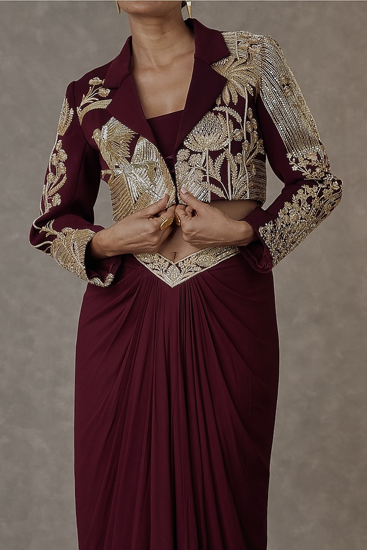 Plum Son-Chidiya Textured Cropped Sitara Embroidered Blazer Set by Masaba at Pernia's Pop Up Shop
