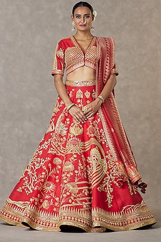 Red Bagh-E-Bahar Neelkamal Raw Silk Sitara Embroidered Lehenga Set by Masaba