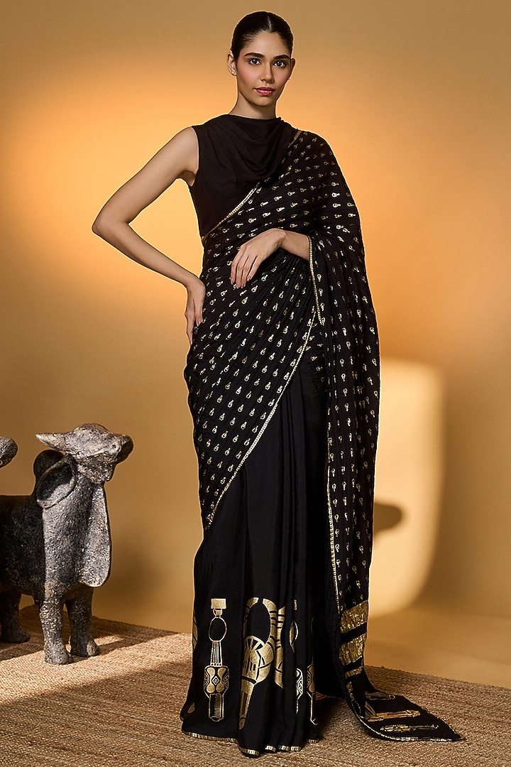 Black Habutai Silk Foil Printed Wedding Saree Set by Masaba at Pernia's Pop Up Shop