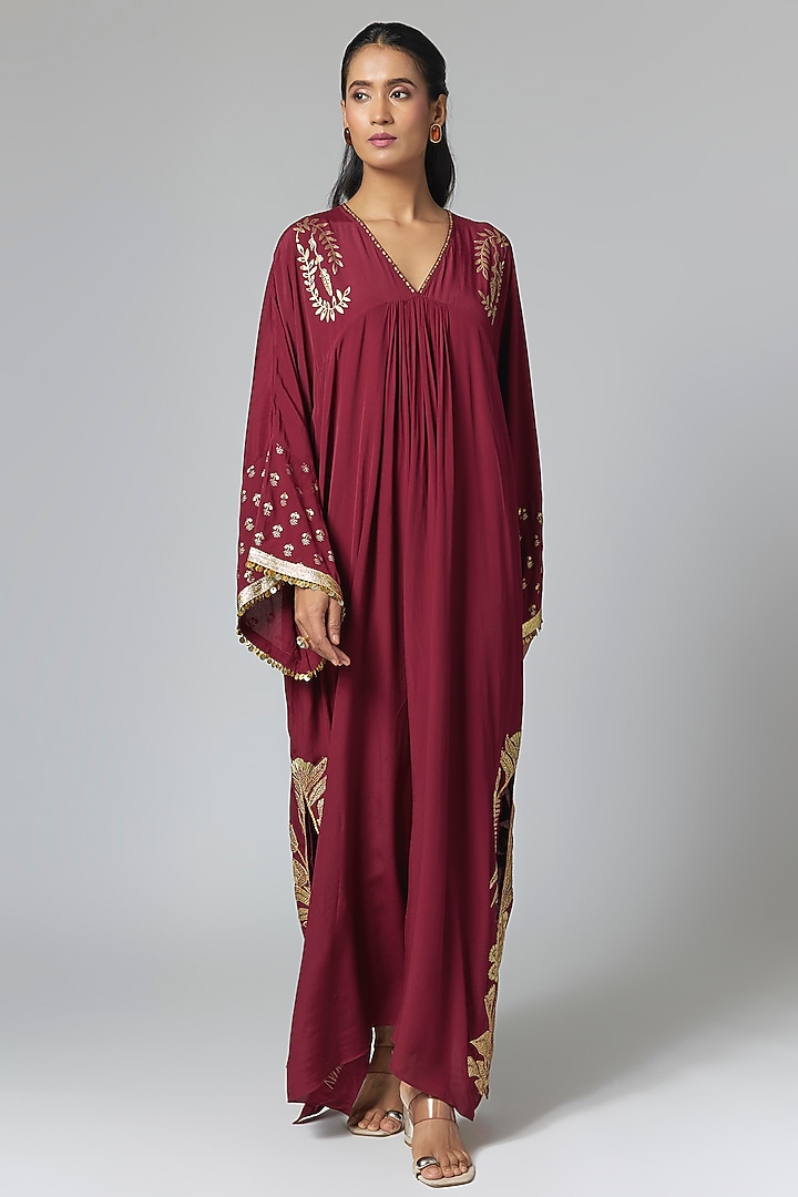 Plum Viscose Crepe Kaftan by Masaba at Pernia's Pop Up Shop
