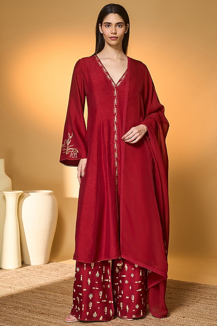 Red Silk Embroidered A-Line Kurta Set by Masaba at Pernia's Pop Up Shop