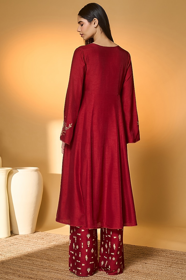 Red Silk Embroidered A-Line Kurta Set by Masaba at Pernia's Pop Up Shop