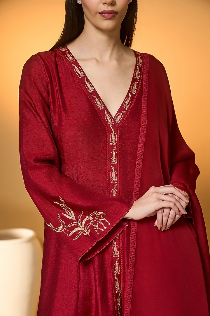 Red Silk Embroidered A-Line Kurta Set by Masaba at Pernia's Pop Up Shop