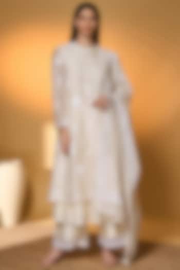 Ivory Chanderi Screen Printed Jacket Set by Masaba at Pernia's Pop Up Shop