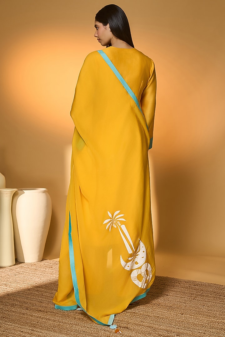 Yellow Chanderi Embroidered Kurta Set by Masaba at Pernia's Pop Up Shop