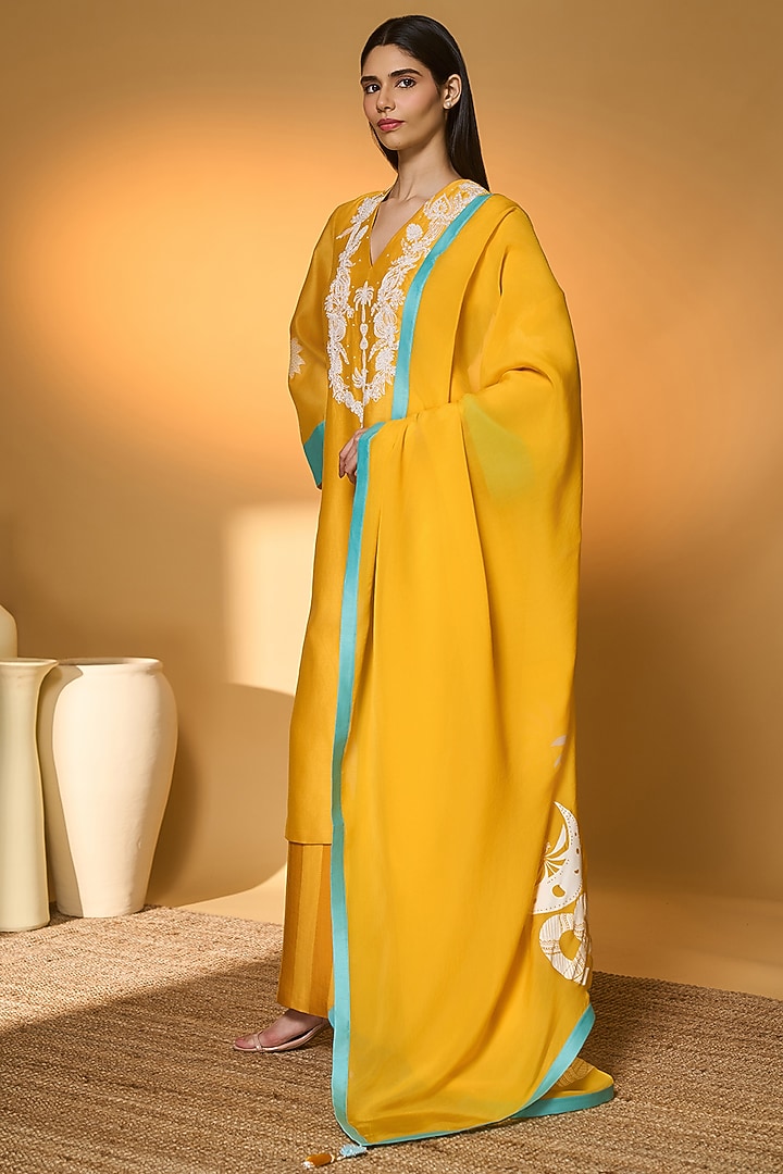 Yellow Chanderi Embroidered Kurta Set by Masaba at Pernia's Pop Up Shop