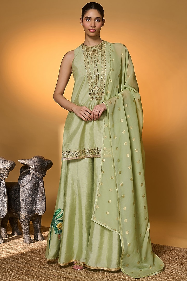 Mint Raw Silk Embroidered Kurta Set by Masaba at Pernia's Pop Up Shop