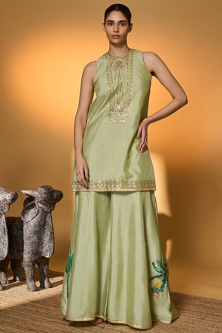 Mint Raw Silk Embroidered Kurta Set by Masaba at Pernia's Pop Up Shop
