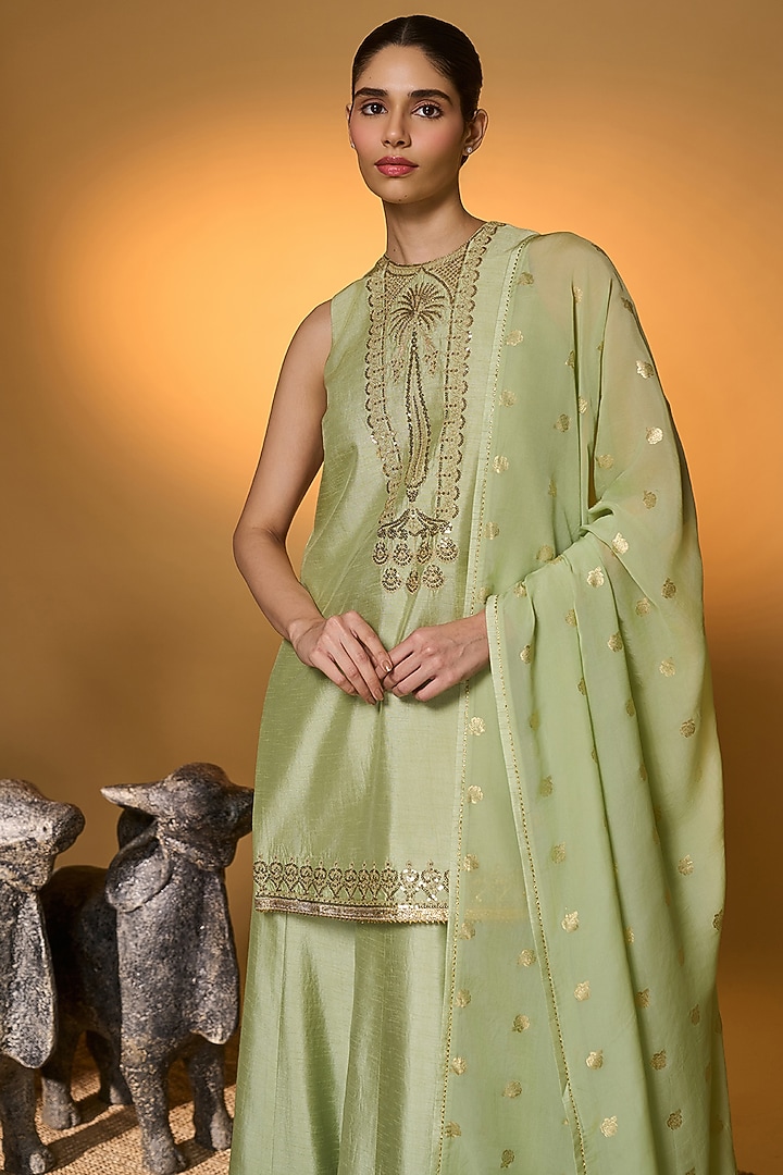 Mint Raw Silk Embroidered Kurta Set by Masaba at Pernia's Pop Up Shop