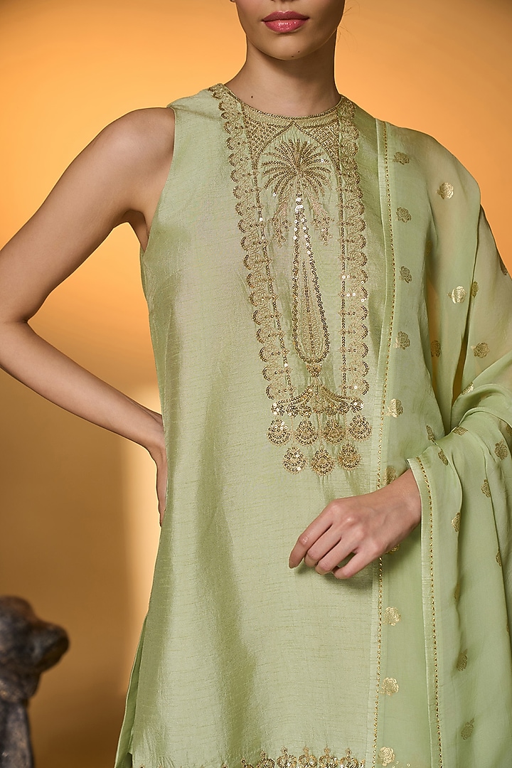 Mint Raw Silk Embroidered Kurta Set by Masaba at Pernia's Pop Up Shop