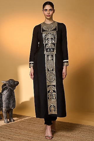 Black Raw Silk Embroidered Kurta Set by Masaba