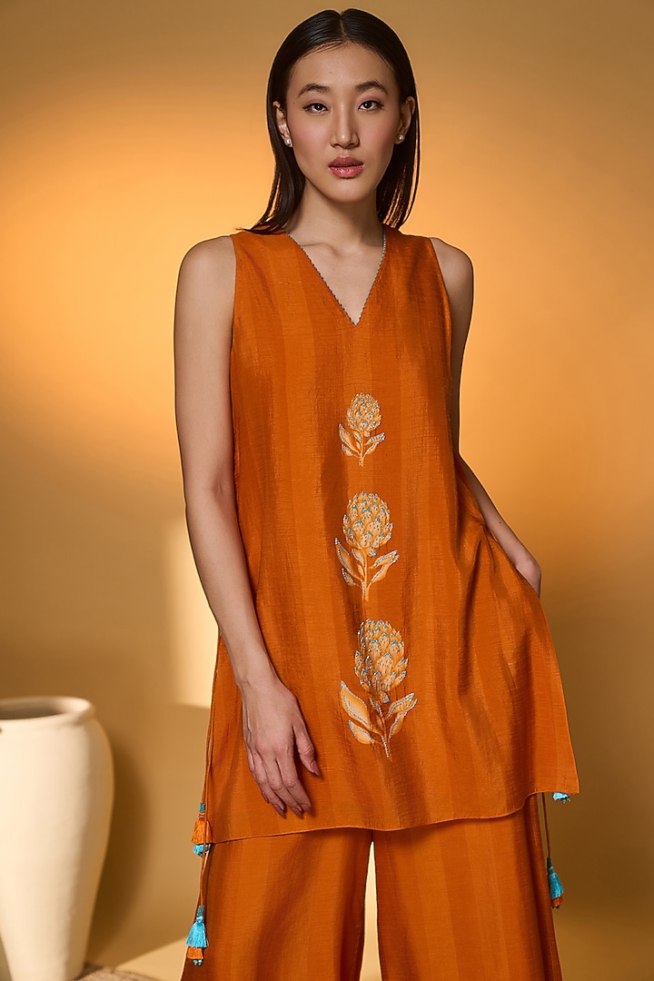 Orange Raw Silk Embellished Kurta Set by Masaba at Pernia's Pop Up Shop