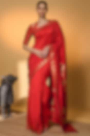 Crimson Red Banarasi Silk Ombre Wedding Saree Set by Masaba at Pernia's Pop Up Shop