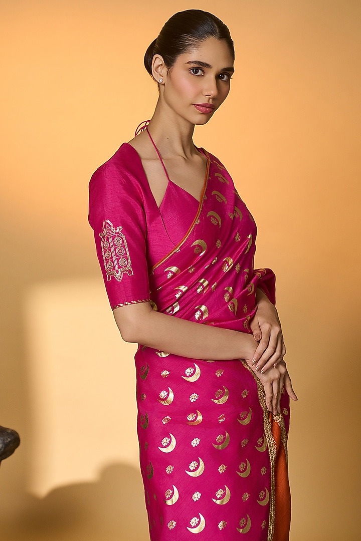 Rani Pink Raw Silk Chand Phool Foil Printed Wedding Saree Set by Masaba at Pernia's Pop Up Shop