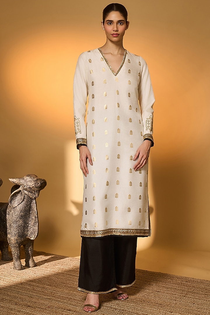 Ivory Raw Silk Embellished & Printed Kurta Set by Masaba at Pernia's Pop Up Shop