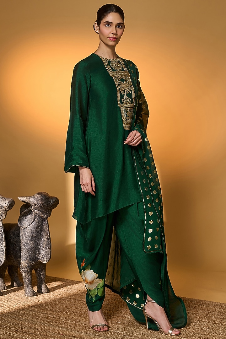 Bottle Green Raw Silk Embroidered Kurta Set by Masaba at Pernia's Pop Up Shop