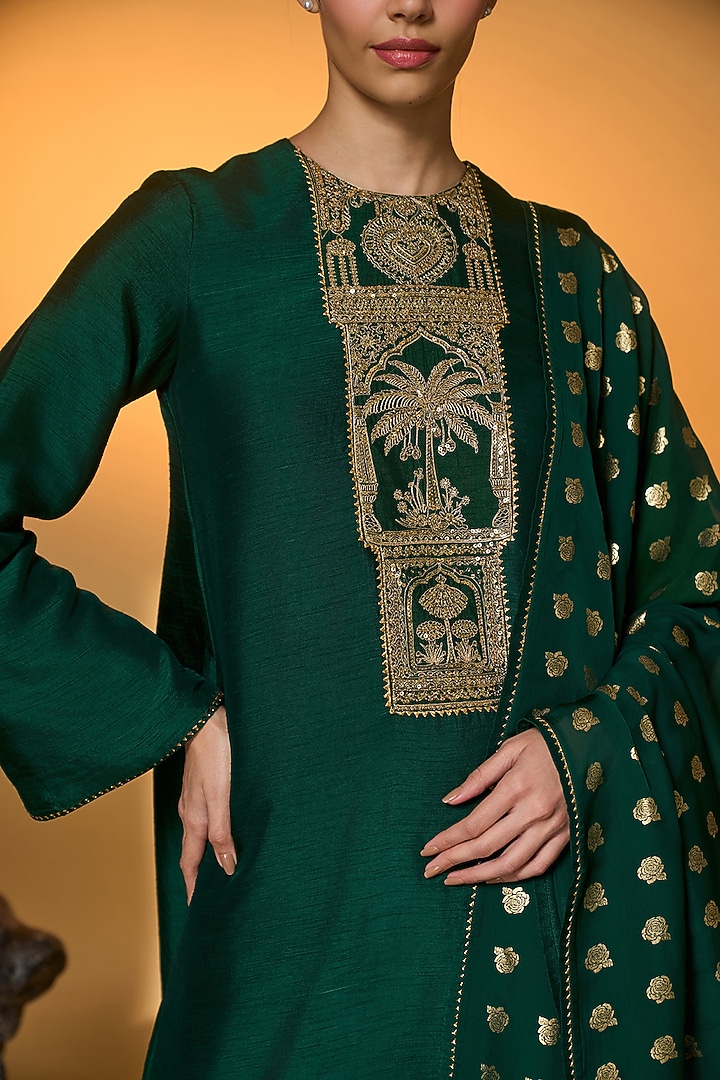 Bottle Green Raw Silk Embroidered Kurta Set by Masaba at Pernia's Pop Up Shop