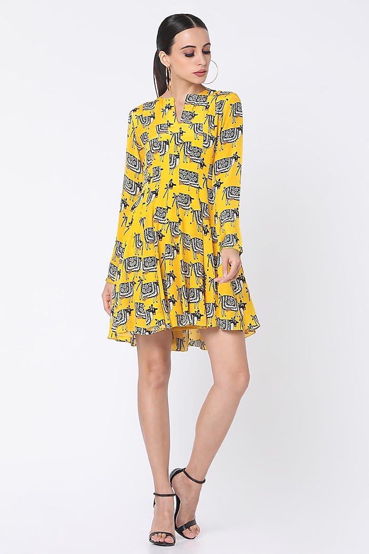 Yellow Printed Dress With Patch Pockets by Masaba