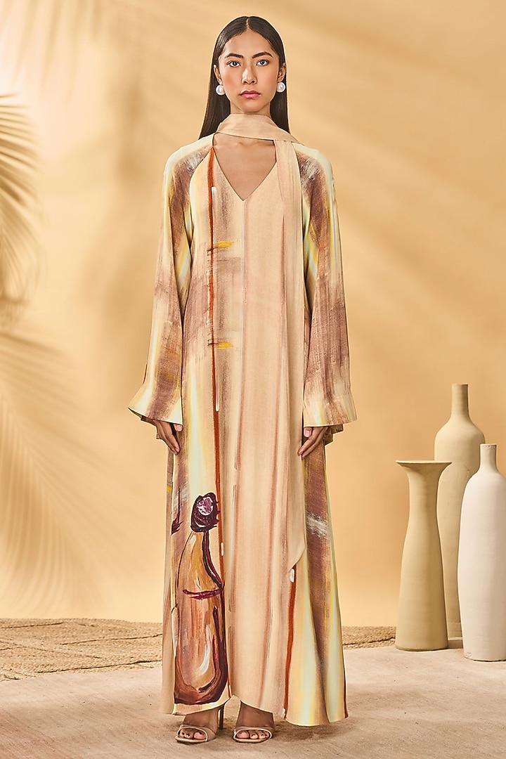 Beige Viscose Crepe Printed Reversible Kaftan by Masaba at Pernia's Pop Up Shop