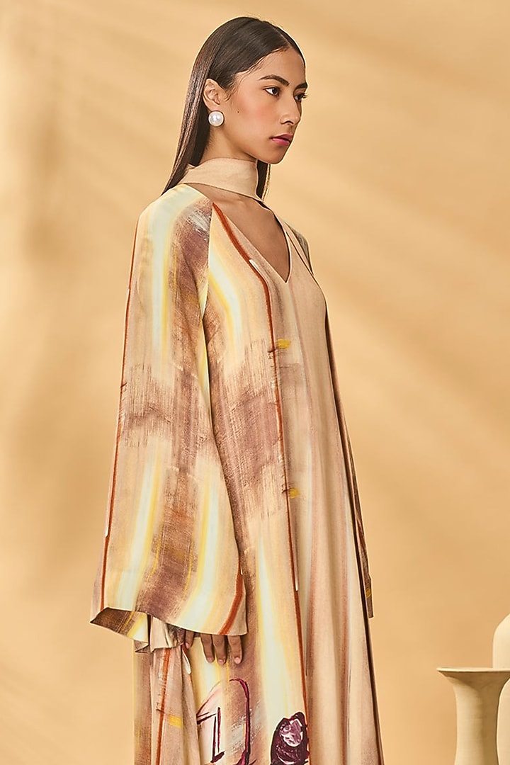 Beige Viscose Crepe Printed Reversible Kaftan by Masaba at Pernia's Pop Up Shop
