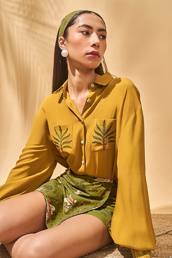 Olive Cotton Linen Printed Skort Set by Masaba at Pernia's Pop Up Shop