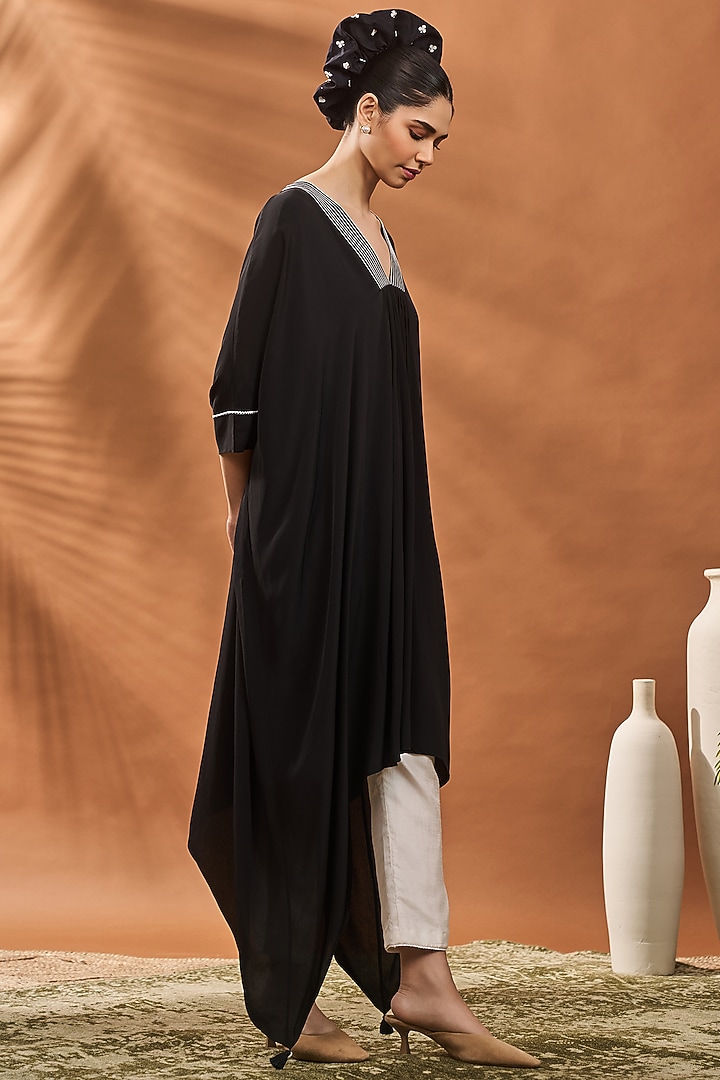 Black Crepe Silk Applique Embroidered A-Line Tunic Set by Masaba at Pernia's Pop Up Shop