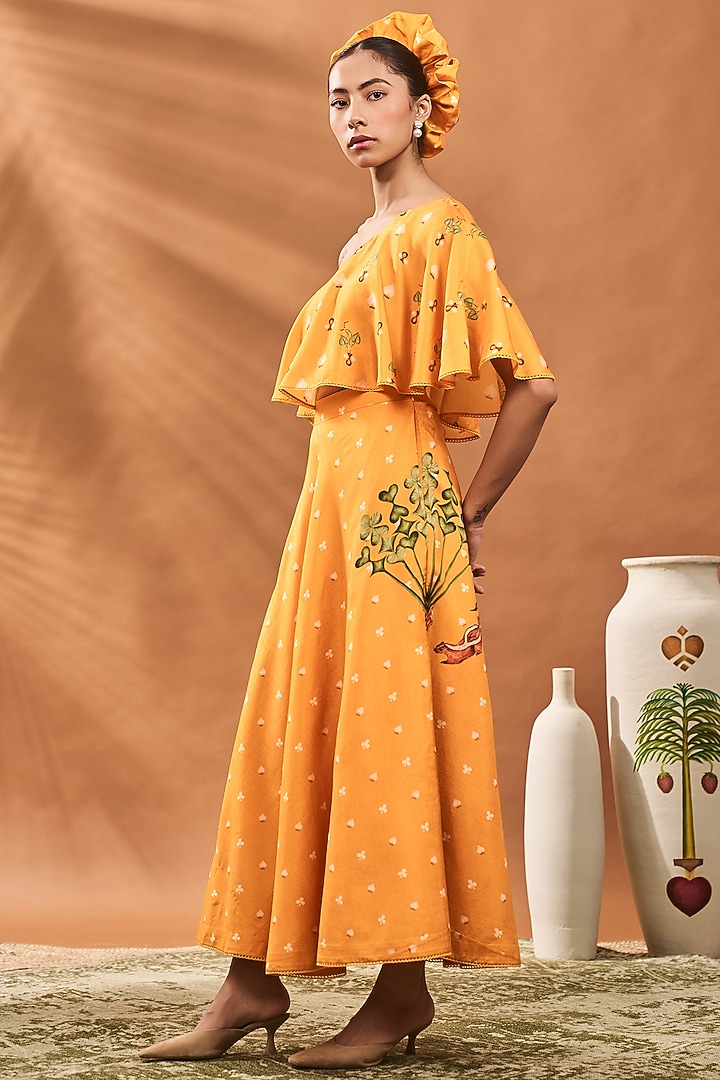 Yellow Raw Silk Digital Printed Circle Skirt Set by Masaba at Pernia's Pop Up Shop