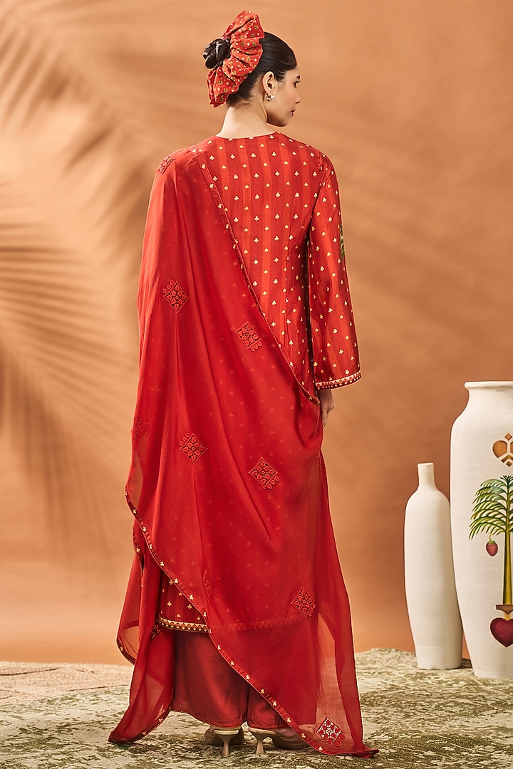 Rust Raw Silk Striped Crochet Kurta Set by Masaba at Pernia's Pop Up Shop