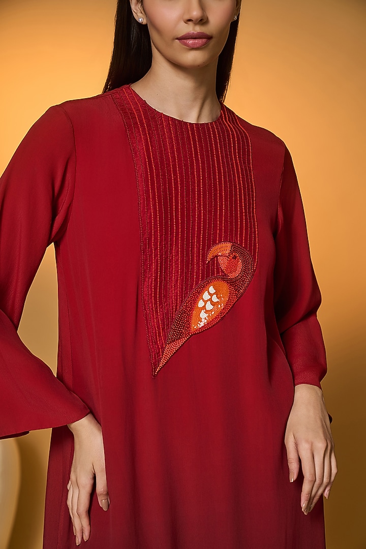 Red Ombre Crepe Silk Digital Printed Straight Kaftan by Masaba at Pernia's Pop Up Shop
