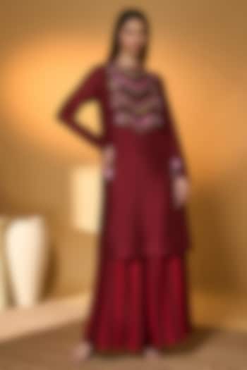 Red Raw Silk Pear Of Tropics Embroidered Kurta Set by Masaba at Pernia's Pop Up Shop