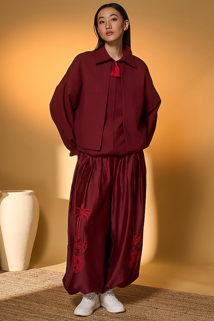 Maroon Handloom Cotton Co-Ord Set by Masaba at Pernia's Pop Up Shop