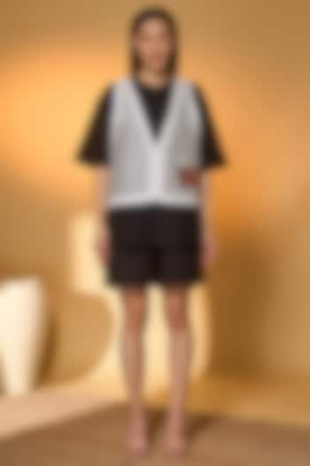 Black Cotton Linen Co-Ord Set by Masaba at Pernia's Pop Up Shop