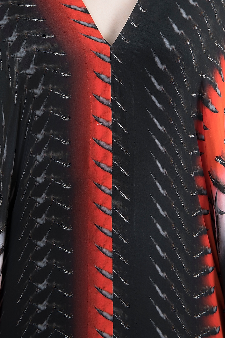 Black & Red Bleeding Swords Kaftan by Masaba at Pernia's Pop Up Shop