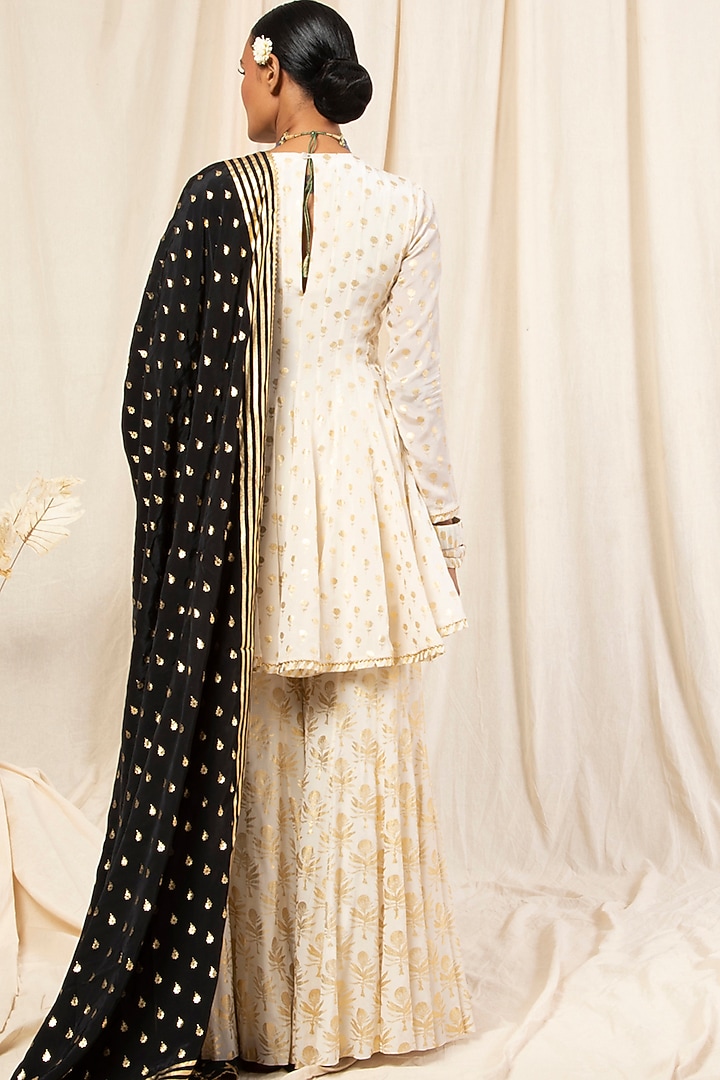 Ivory Vintage Bud Printed Wedding Anarkali Set by Masaba at Pernia's Pop Up Shop