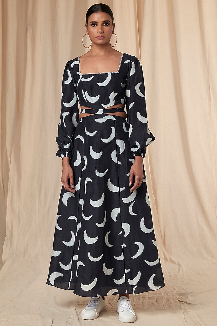 Black Mooncrest Cut Out Vacation Dress by Masaba at Pernia's Pop Up Shop