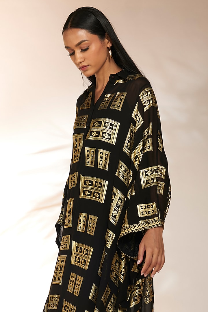 Black Georgette & Viscose Foil Printed Kaftan by Masaba at Pernia's Pop Up Shop