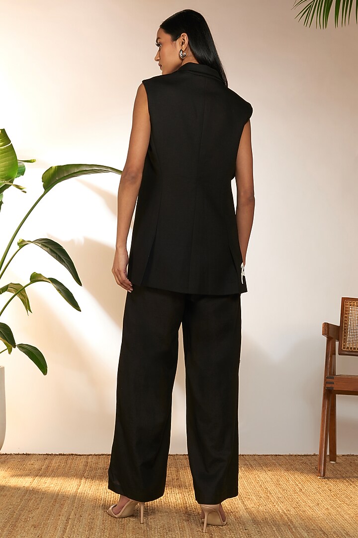 Black Cotton Linen Printed Blazer by Masaba at Pernia's Pop Up Shop