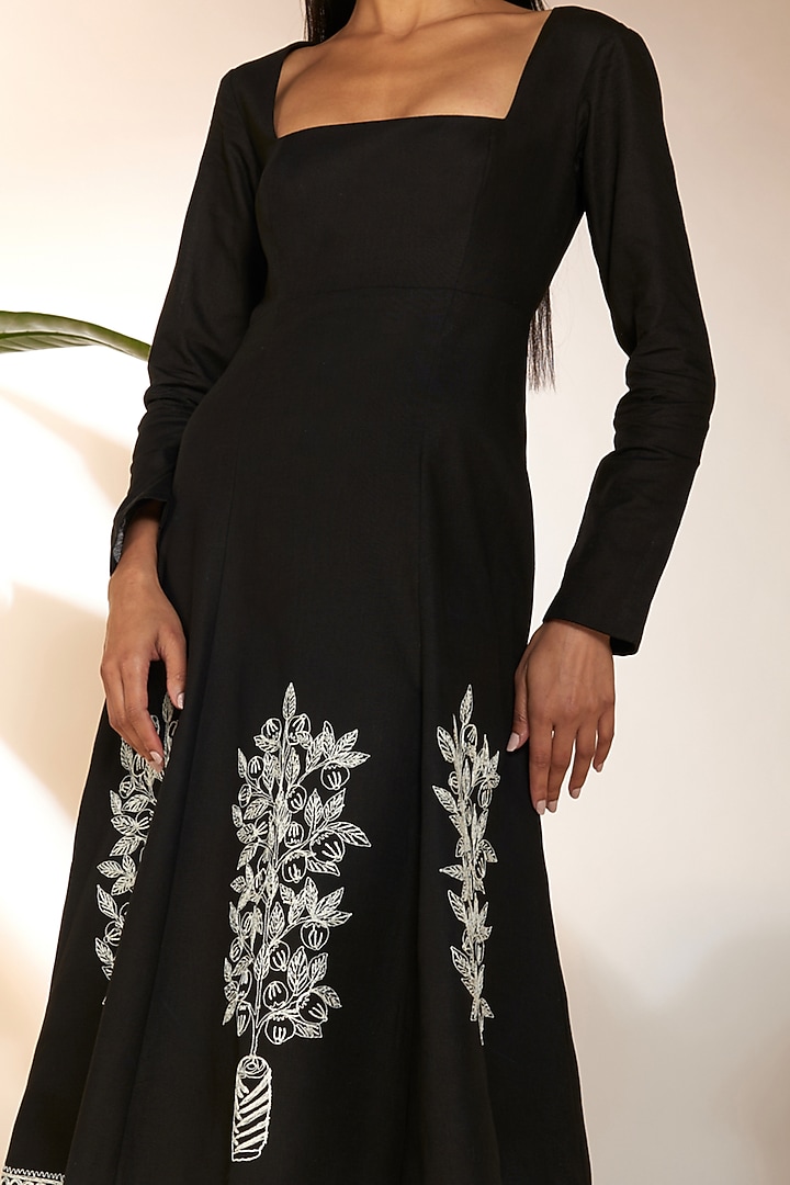 Black Cotton Linen Embroidered Midi Vacation Dress by Masaba at Pernia's Pop Up Shop