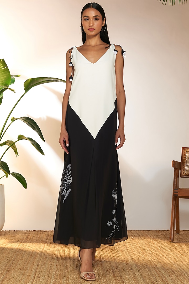 Black & White Crepe Silk Printed Maxi Vacation Dress by Masaba at Pernia's Pop Up Shop