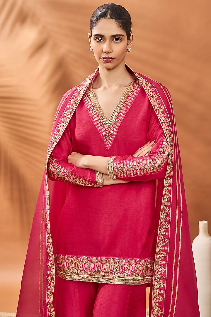 Pink Raw Silk Embellished Kurta Set by Masaba at Pernia's Pop Up Shop