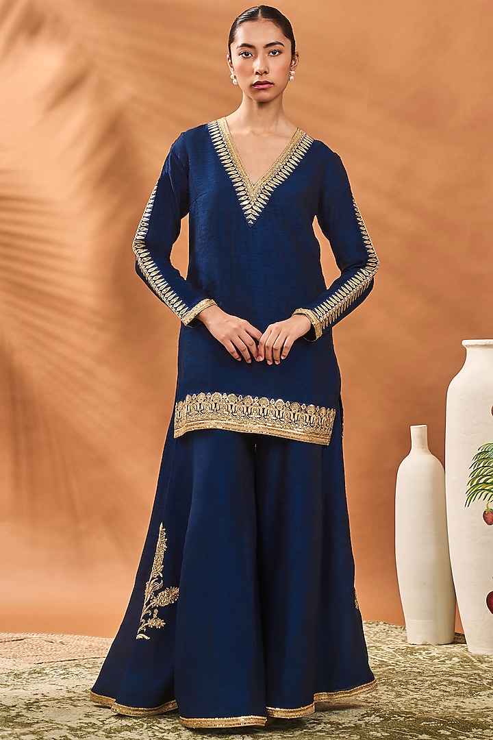 Blue Raw Silk Embellished Kurta Set by Masaba at Pernia's Pop Up Shop