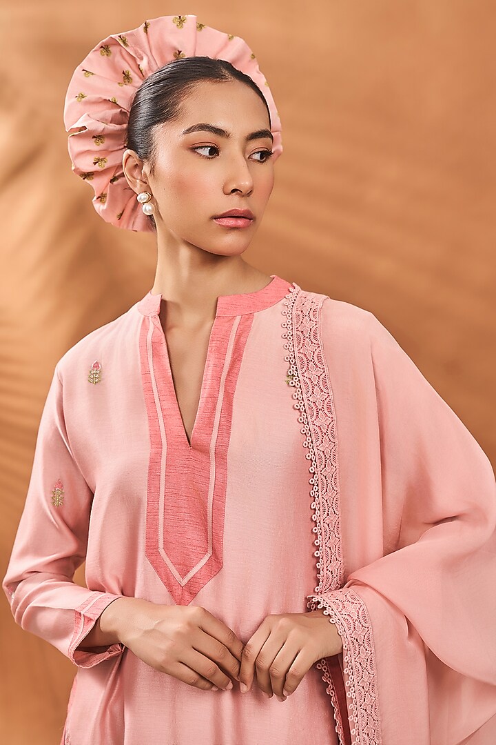 Pink Chanderi Resham Embroidered Short Kurta Set by Masaba at Pernia's Pop Up Shop